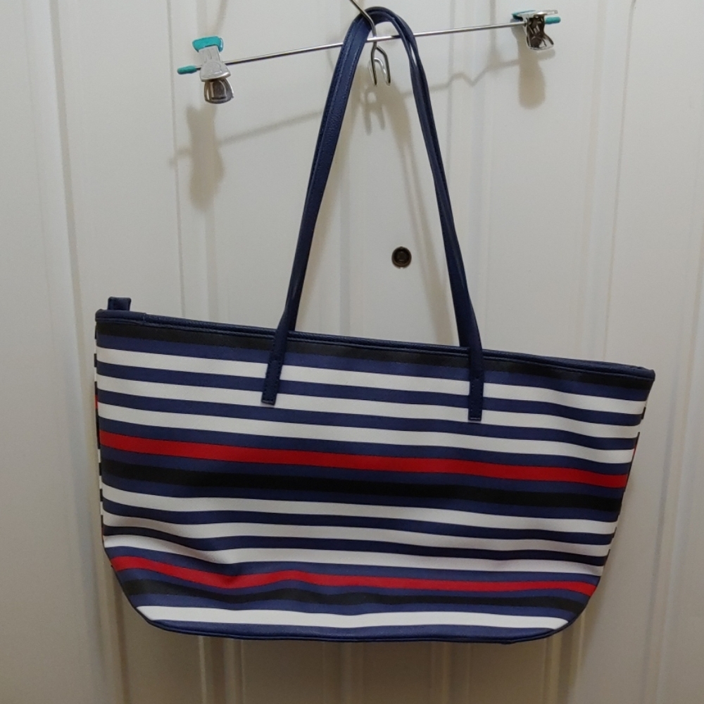 Nine west shoulder bag